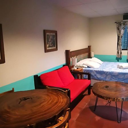Hostal Harvest House León Eksteriør bilde