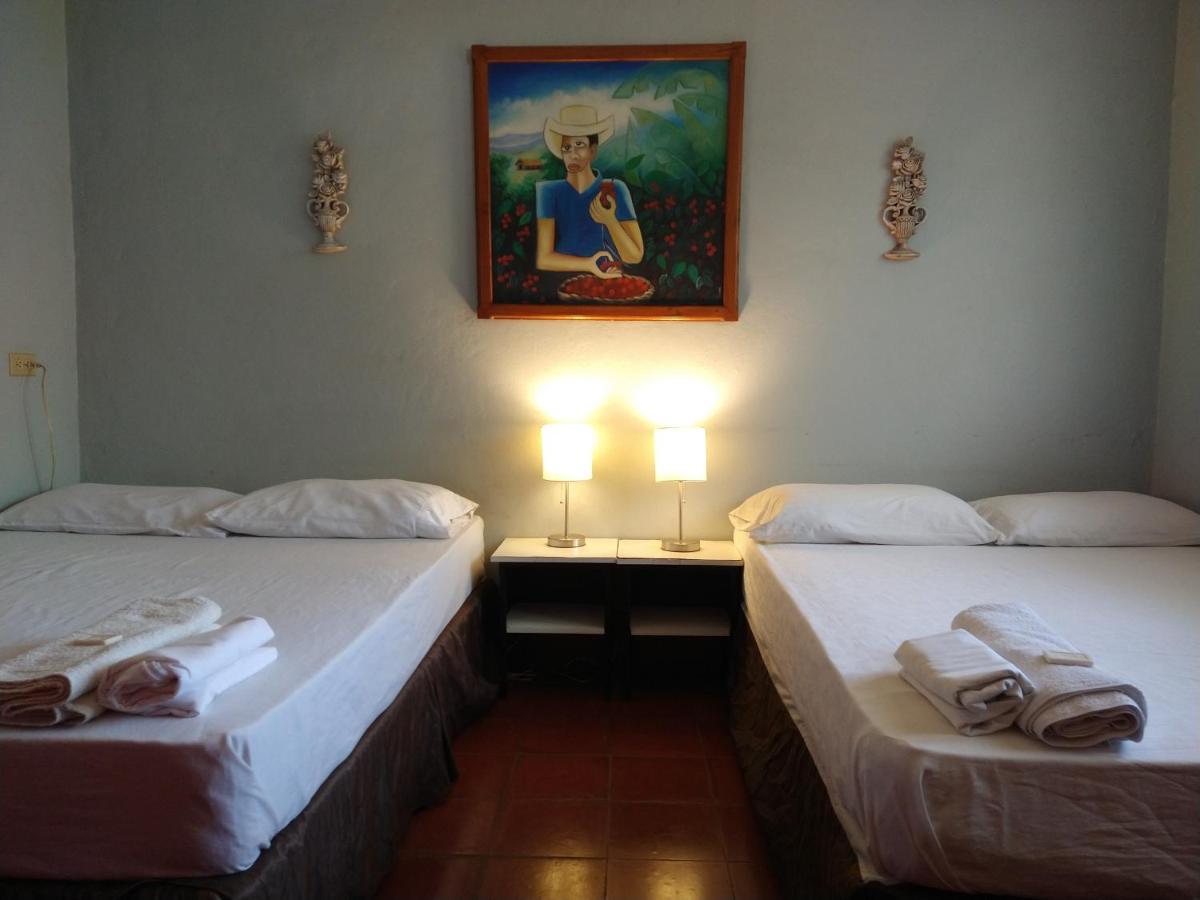 Hostal Harvest House León Eksteriør bilde